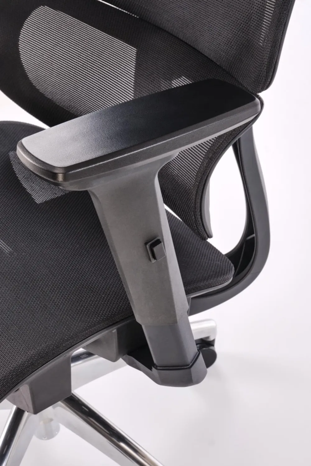 Halmar Fotele*CASPER fotel gabinetowy czarny (1p=1szt)1 sztuka