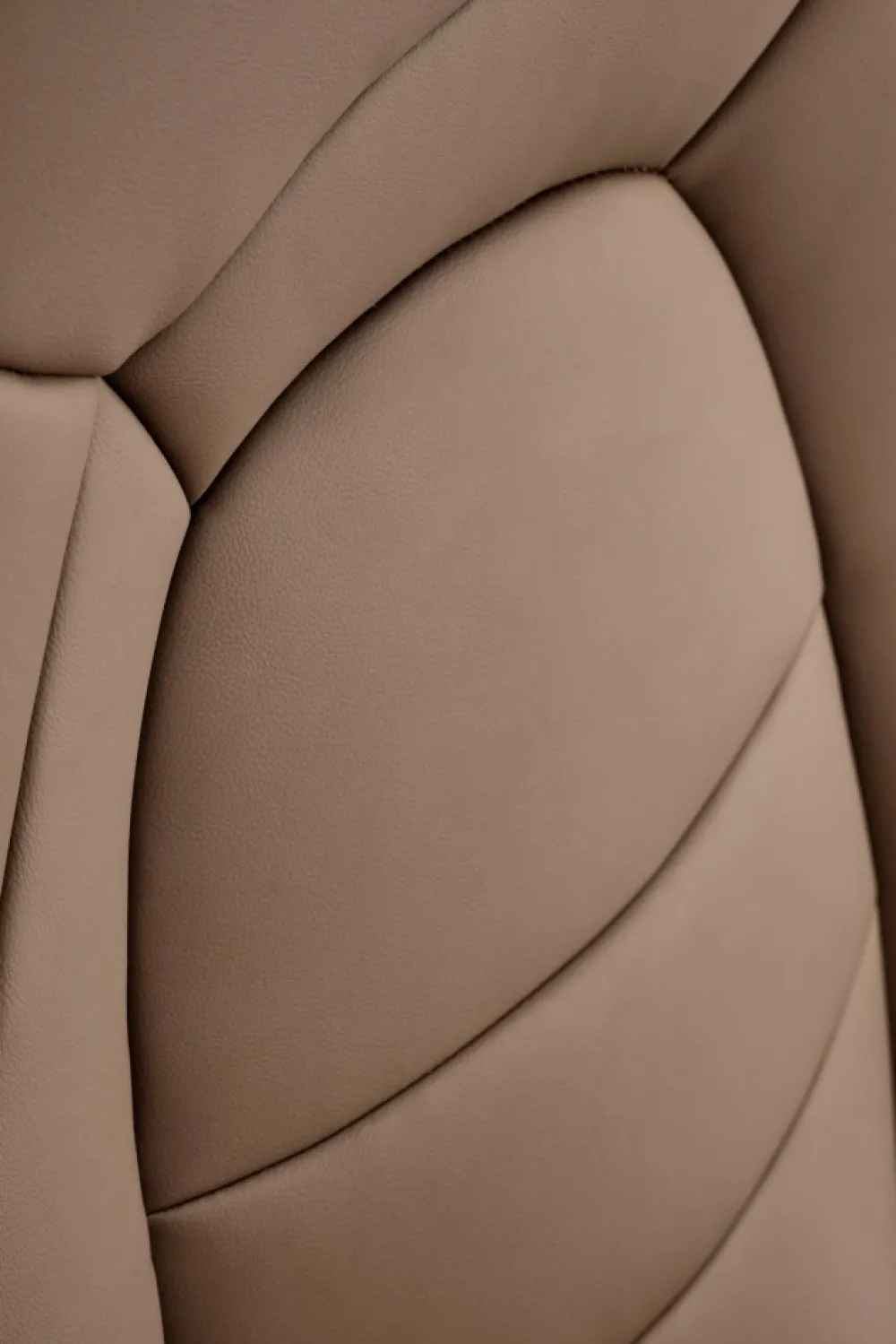 Halmar Fotele*DARWIN fotel gabinetowy cappuccino (1p=1szt)1 sztuka