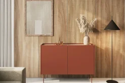 Bogart Komody*DESIN KOMODA 120 2D - ceramic red / dąb nagano