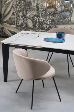 Halmar Stoły*FELIX stół rozkładany, blat - biały marmur, nogi - czarny (2p=1szt)1 sztuka