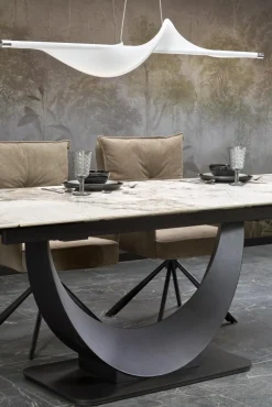 Halmar Stoły*FERNANDO stół rozkładany, blat - biały marmur, nogi - czarny (3p=1szt)1 sztuka