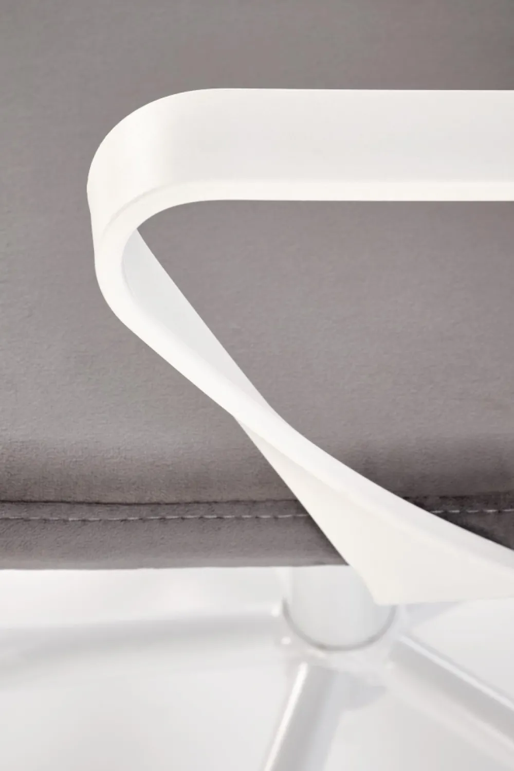 Halmar Fotele*FRODO fotel młodzieżowy jasny popiel1 sztuka