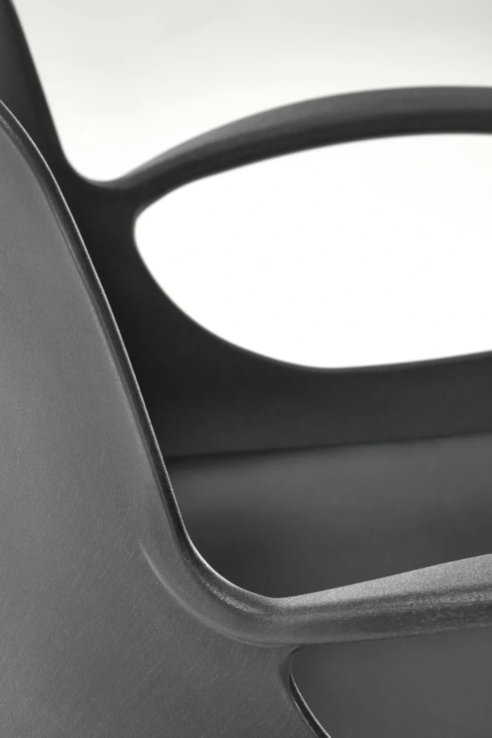 Halmar Fotele*FROST fotel młodzieżowy, czarny (1p=1szt)1 sztuka