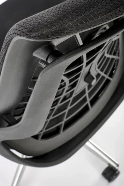 Halmar Fotele*GERONIMO fotel gabinetowy czarny (1p=1szt)1 sztuka