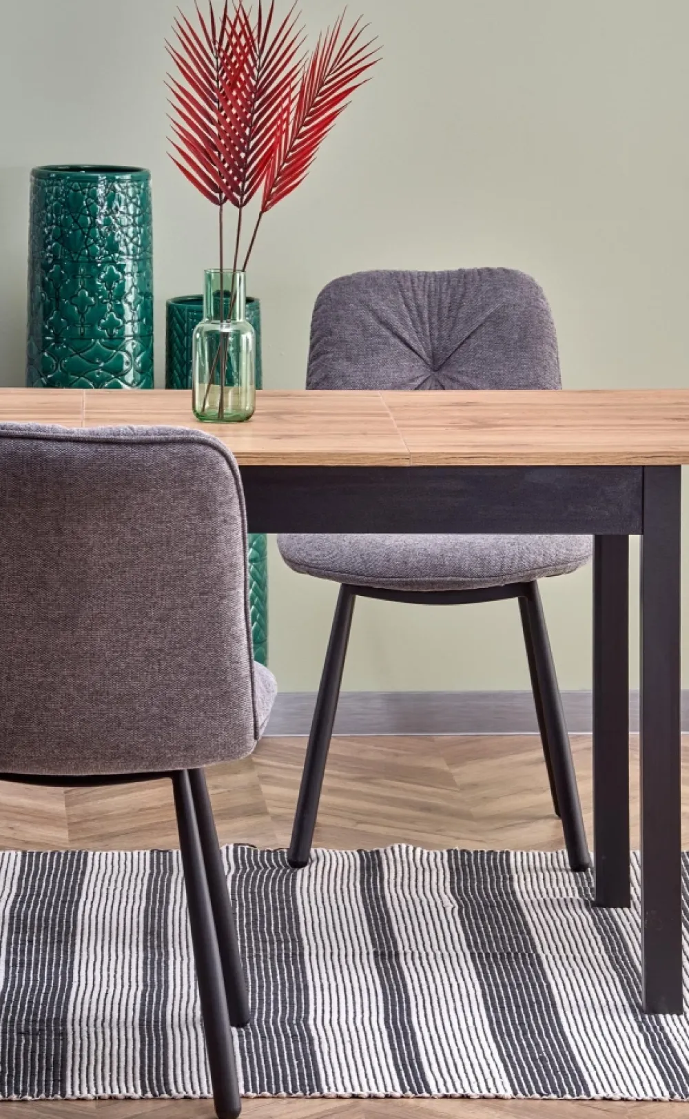 Halmar Stoły*GREG stół rozkładany kolor dąb wotan/czarny (1p=1szt)1 sztuka