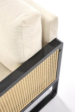 Halmar Fotele*ILARIO fotel wypoczynkowy, czarny / naturalny (1p=1szt)1 sztuka