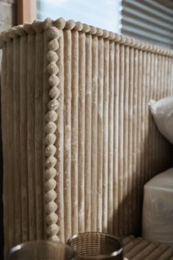 Hauss Łóżka Tapicerowane*Łóżko tapicerowane 160x200 sztruksowe Scala Tilia 03