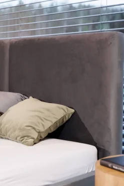 Hauss Łóżka Tapicerowane*Łóżko tapicerowane z pojemnikiem na pościel Bari