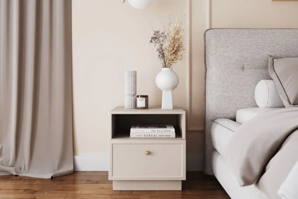 Bogart Szafki Nocne*LORINI SZAFKA NOCNA 45 1SZ - cashmere / gałka złota / cokół