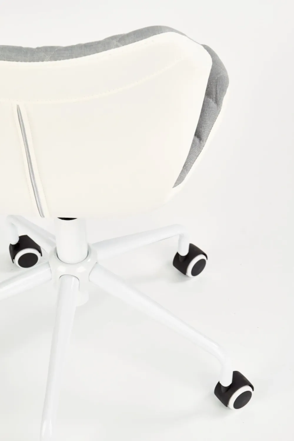 Halmar Fotele*MATRIX 3 fotel młodzieżowy jasny popielaty / biały (1p=1szt)1 sztuka