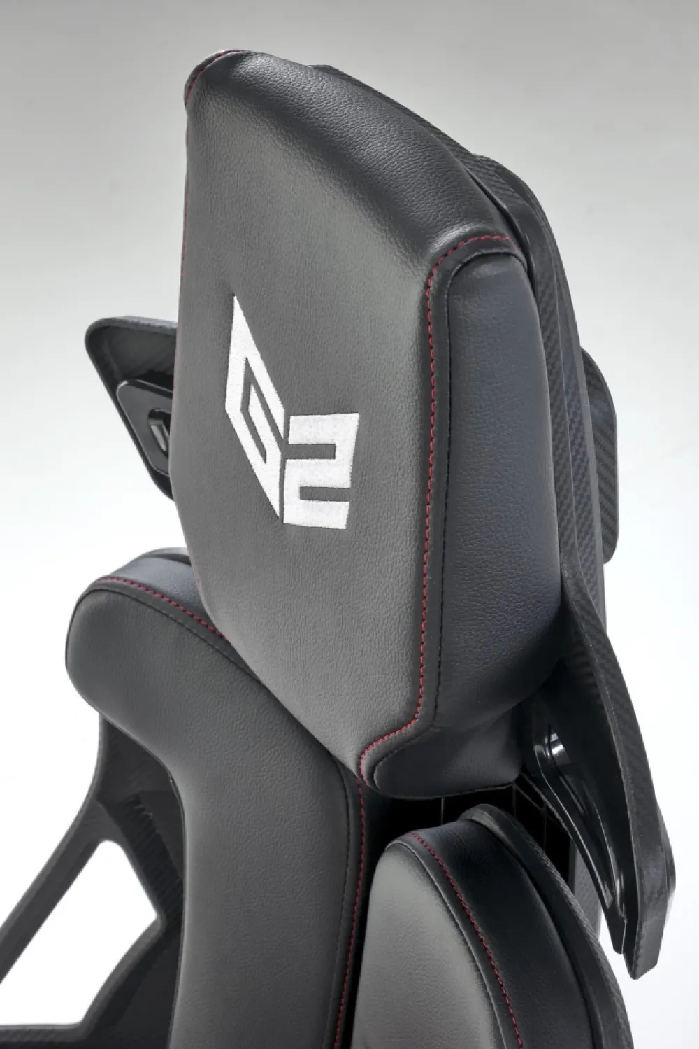 Halmar Fotele*NITRO fotel gabinetowy eco skóra / tkanina, czarny / czerwony (1p=1szt)1 sztuka