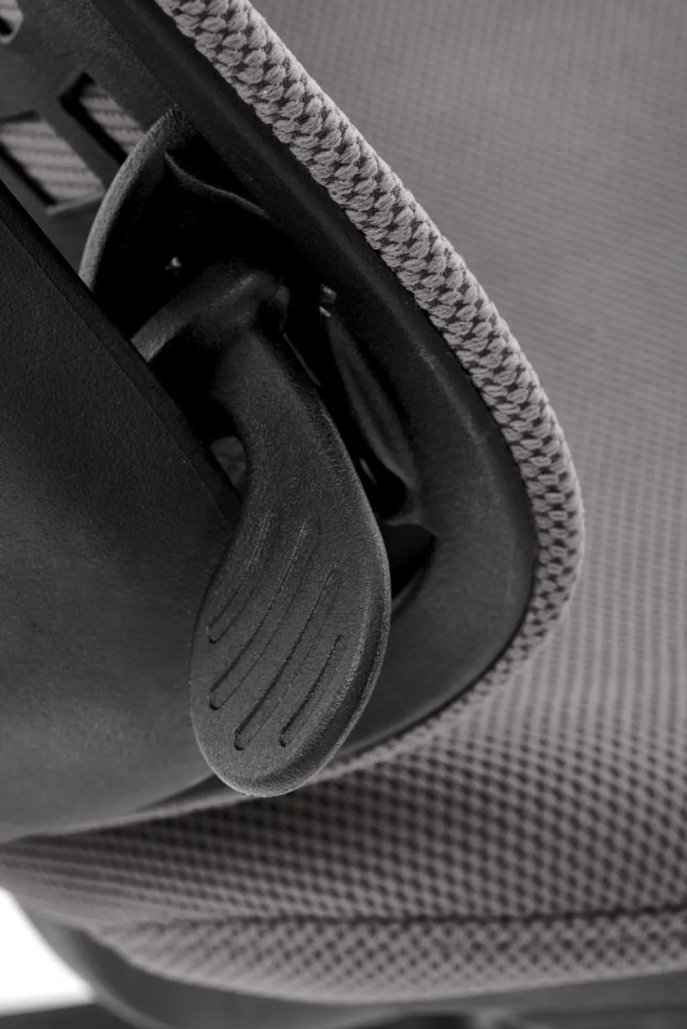 Halmar Fotele*RUBIO fotel gabinetowy popielaty/czarny (1p=1szt)1 sztuka