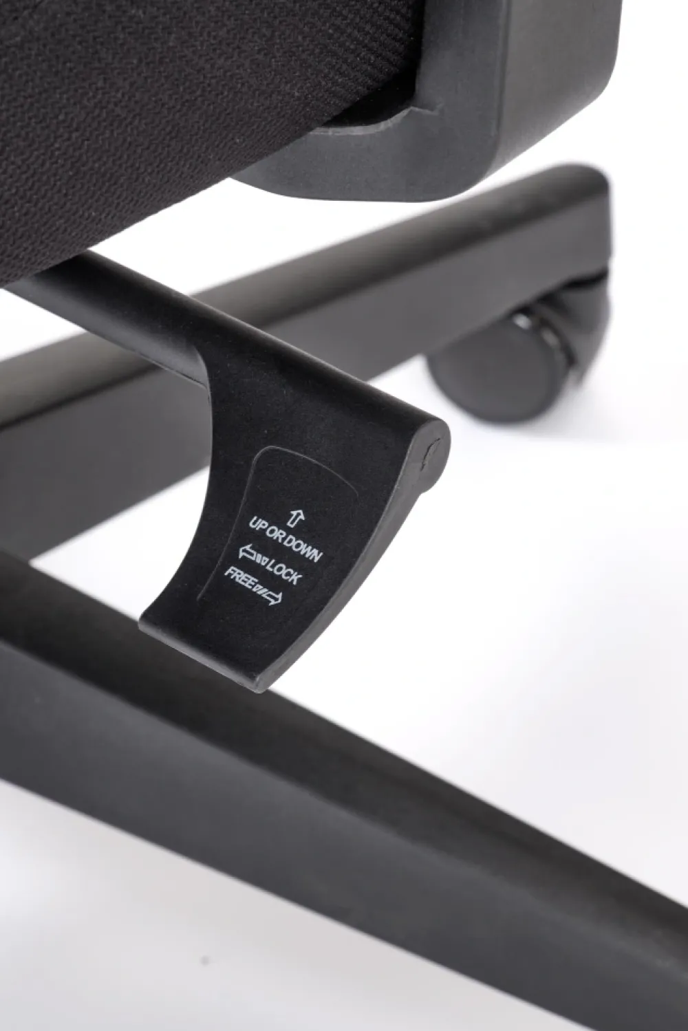 Halmar Fotele*SONAR fotel gabinetowy czarny1 sztuka