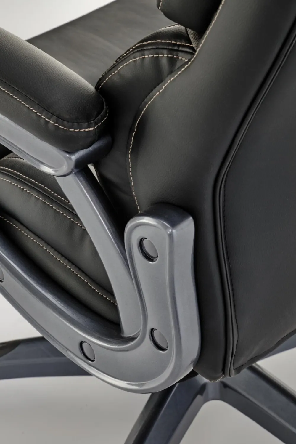 Halmar Fotele*STEVEN fotel gabinetowy czarny / popielaty (1p=1szt)1 sztuka